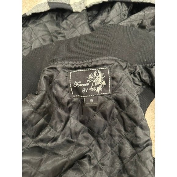 Vest Hoodie - Picture 3 of 3